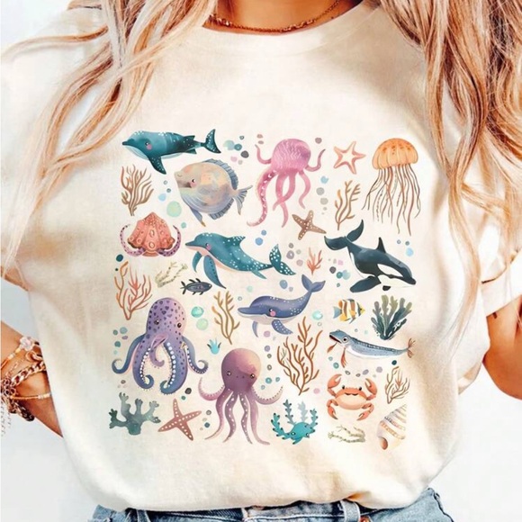 SHEIN Cream Casual Tee - Picture 1 of 4